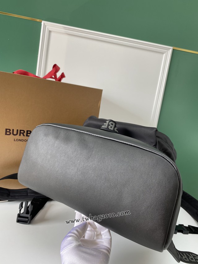Burberry專門店新款黑色男士雙肩包 巴寶莉ECONYL面料後背包 yxb1101